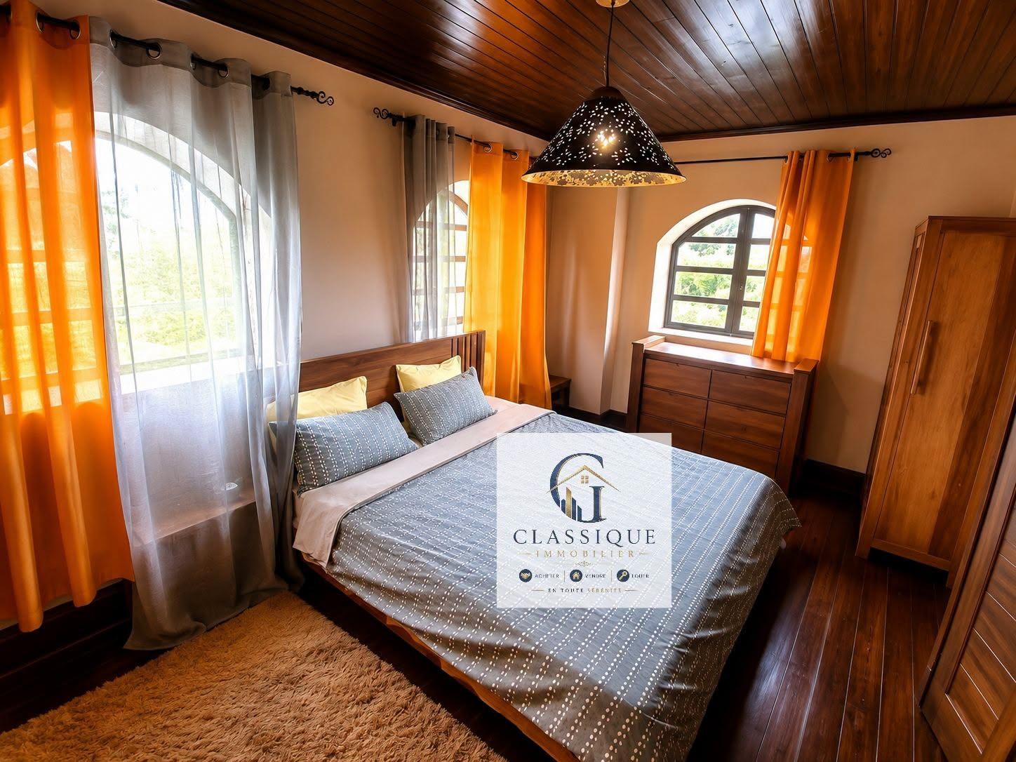 Location · Villa avec piscine · Ambohibao, Antananarivo - photo 1