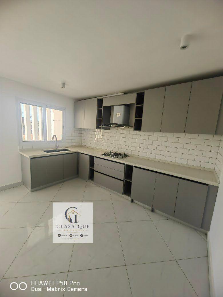 Location · Appartement T4 · Ambohibao, Antananarivo - photo 4