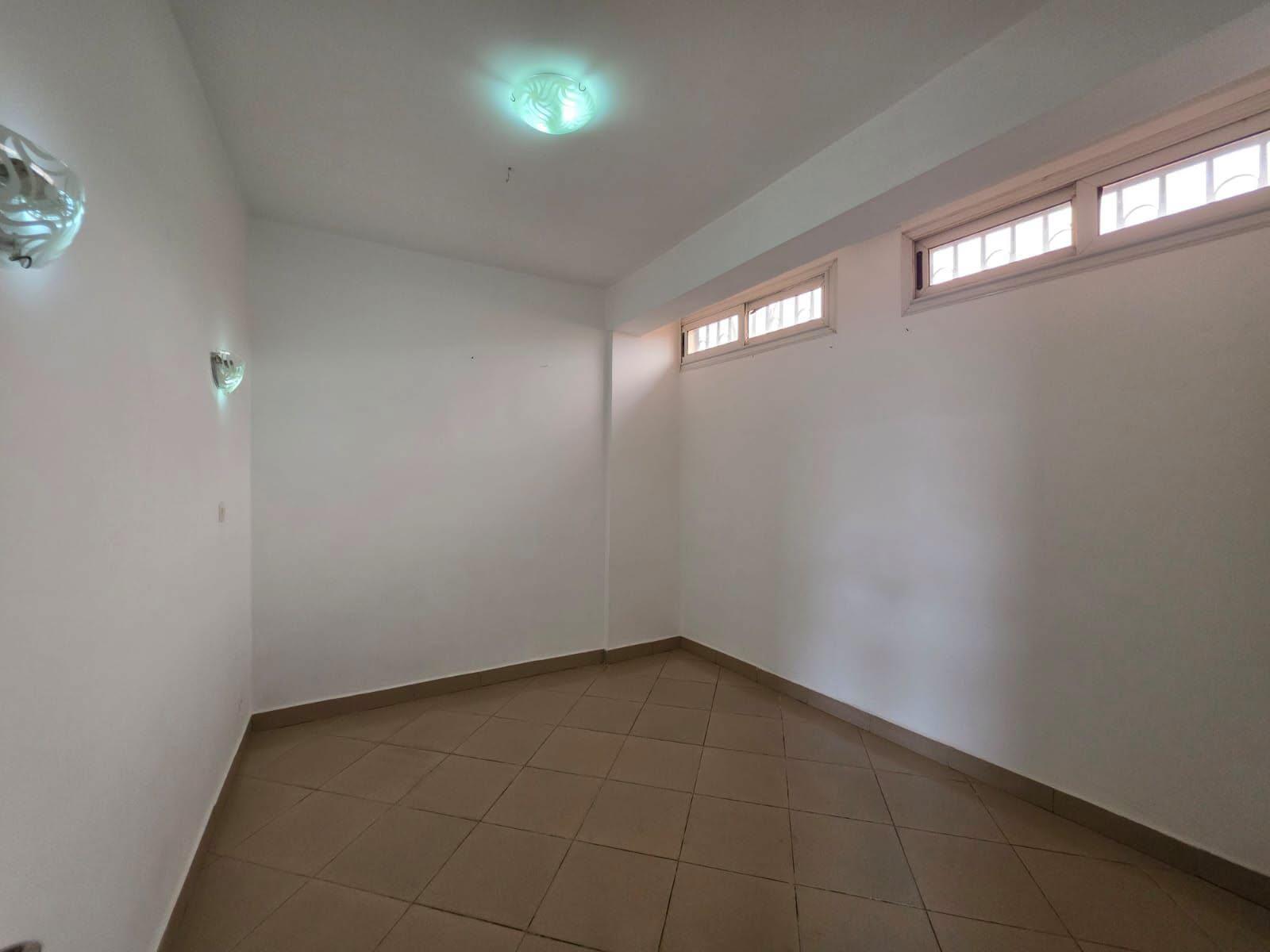 Location · Appartement T3 · Ambatobe, Antananarivo - photo 1