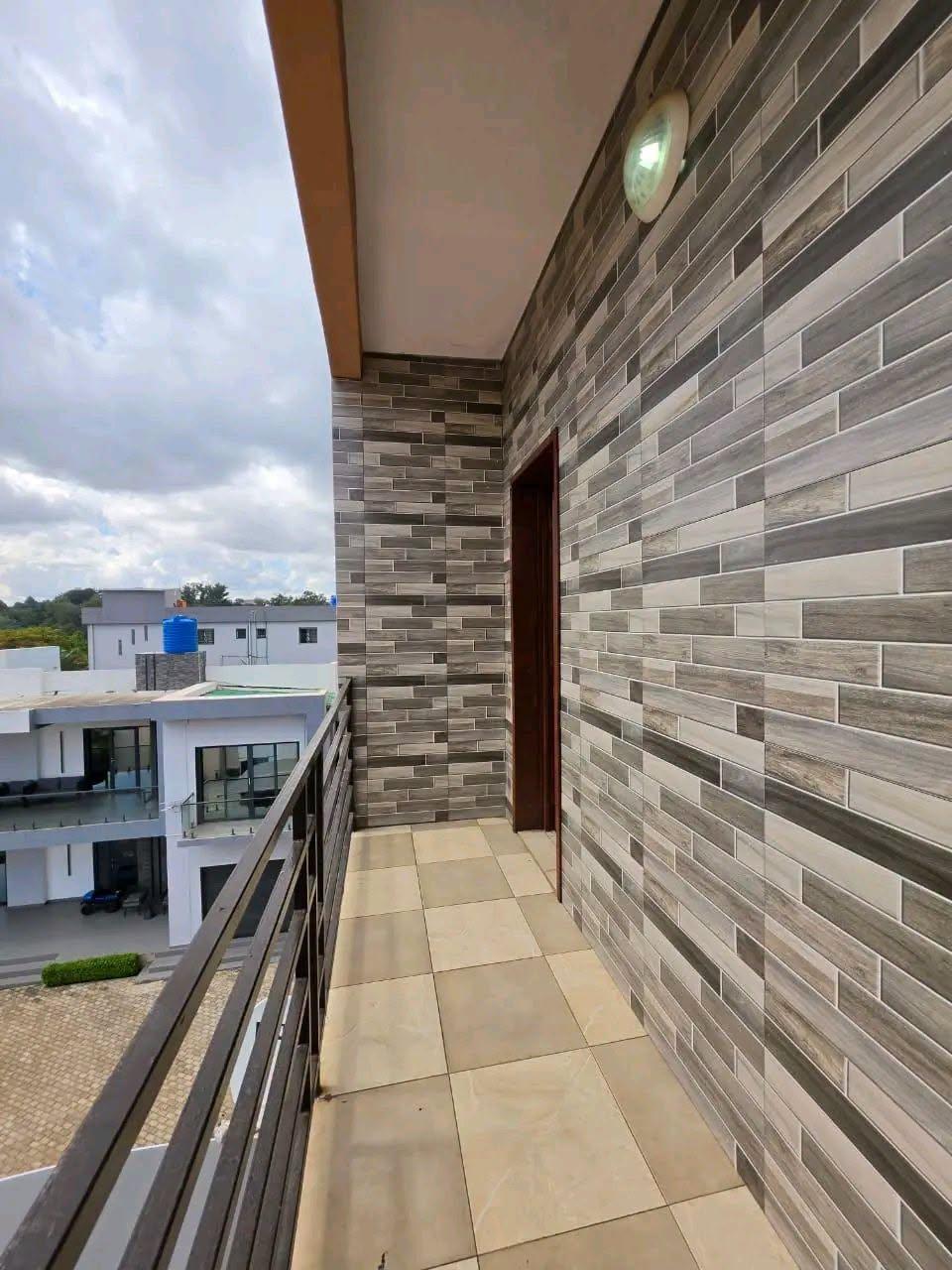 Location · Appartement T4 · Ambohitrarahaba, Antananarivo - photo 1