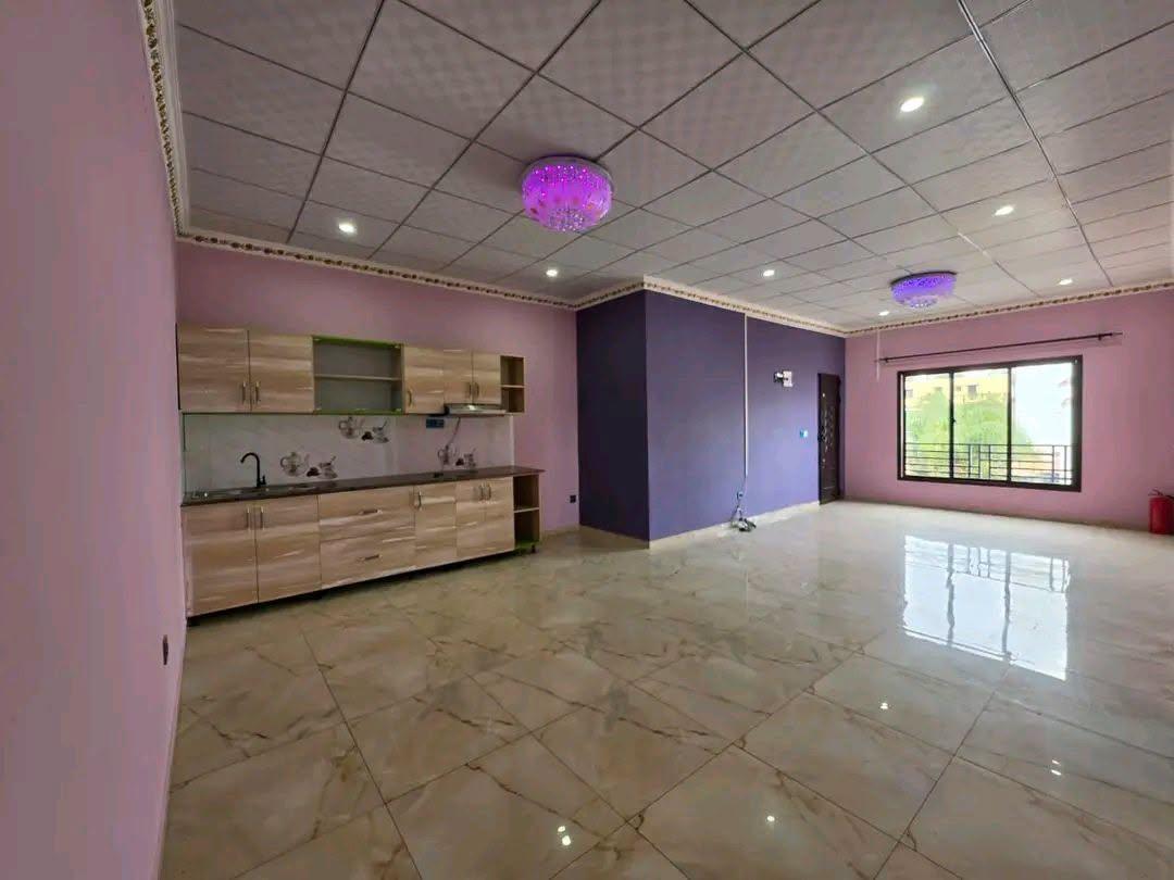 Location · Appartement T4 · Ambohitrarahaba, Antananarivo - photo 2