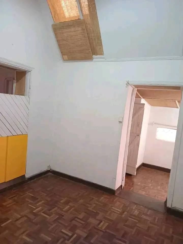 Location · Maison partagée · Ampahibe, Antananarivo - photo 4