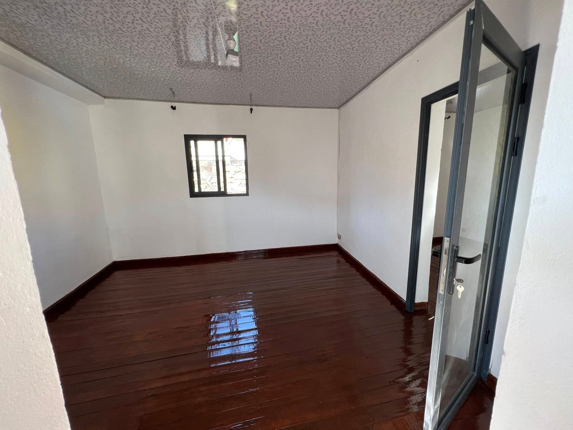 Location · Maison partagée · ambatoroka, Antananarivo - photo 6