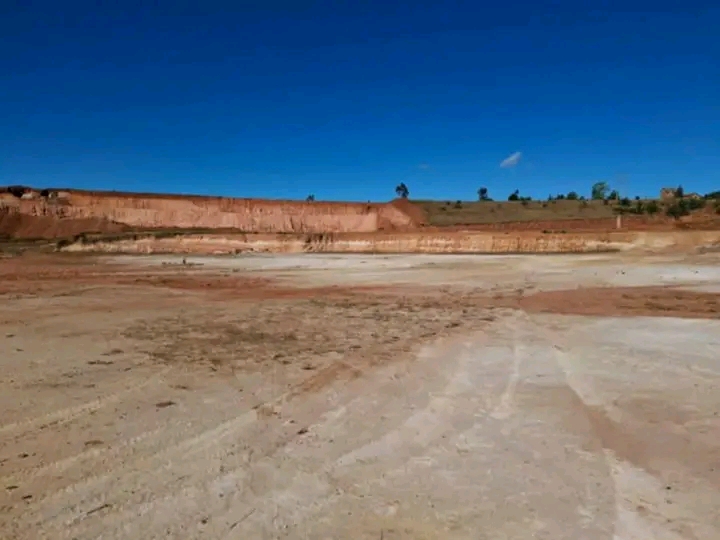 Vente · Terrain · Anosiala, Antananarivo - photo 4