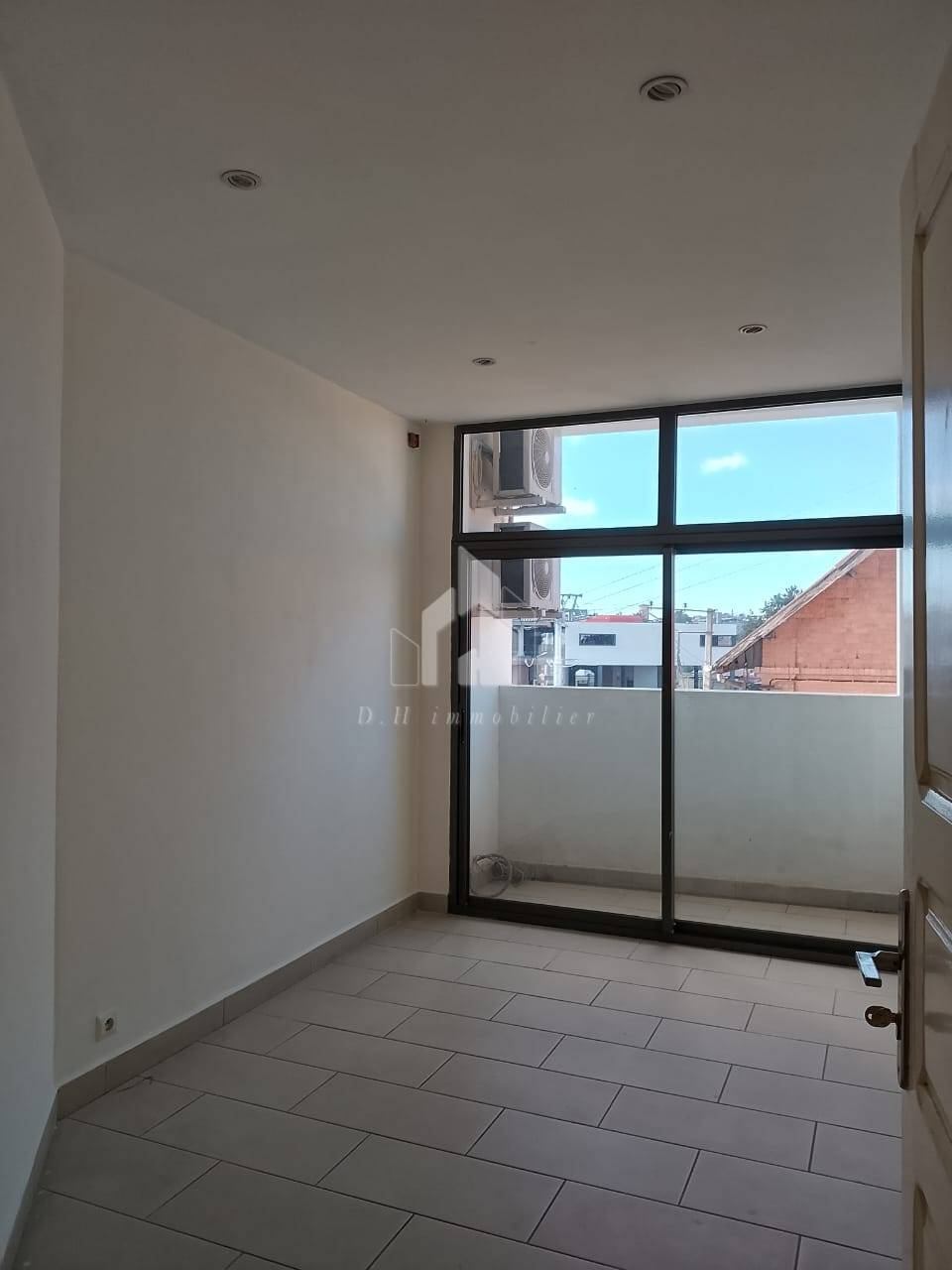 Location · Appartement · Tsaralalana, Antananarivo - photo 1